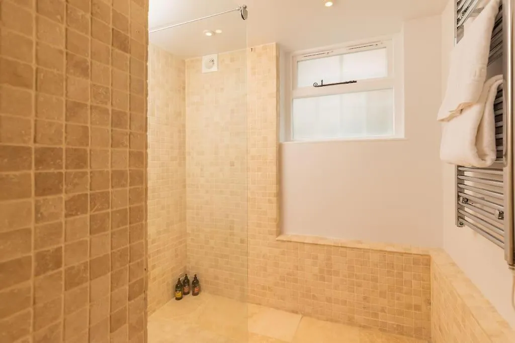 Pittville Apartment - By Luxury Apartments Cheltenham