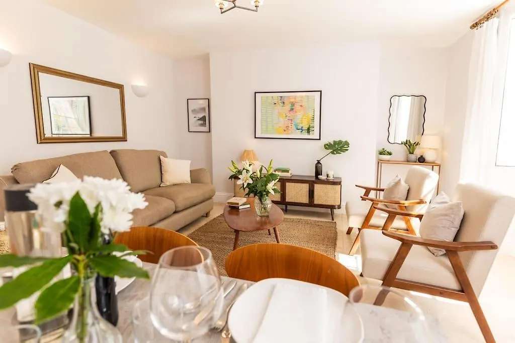 Pittville Apartment - By Luxury Apartments Cheltenham